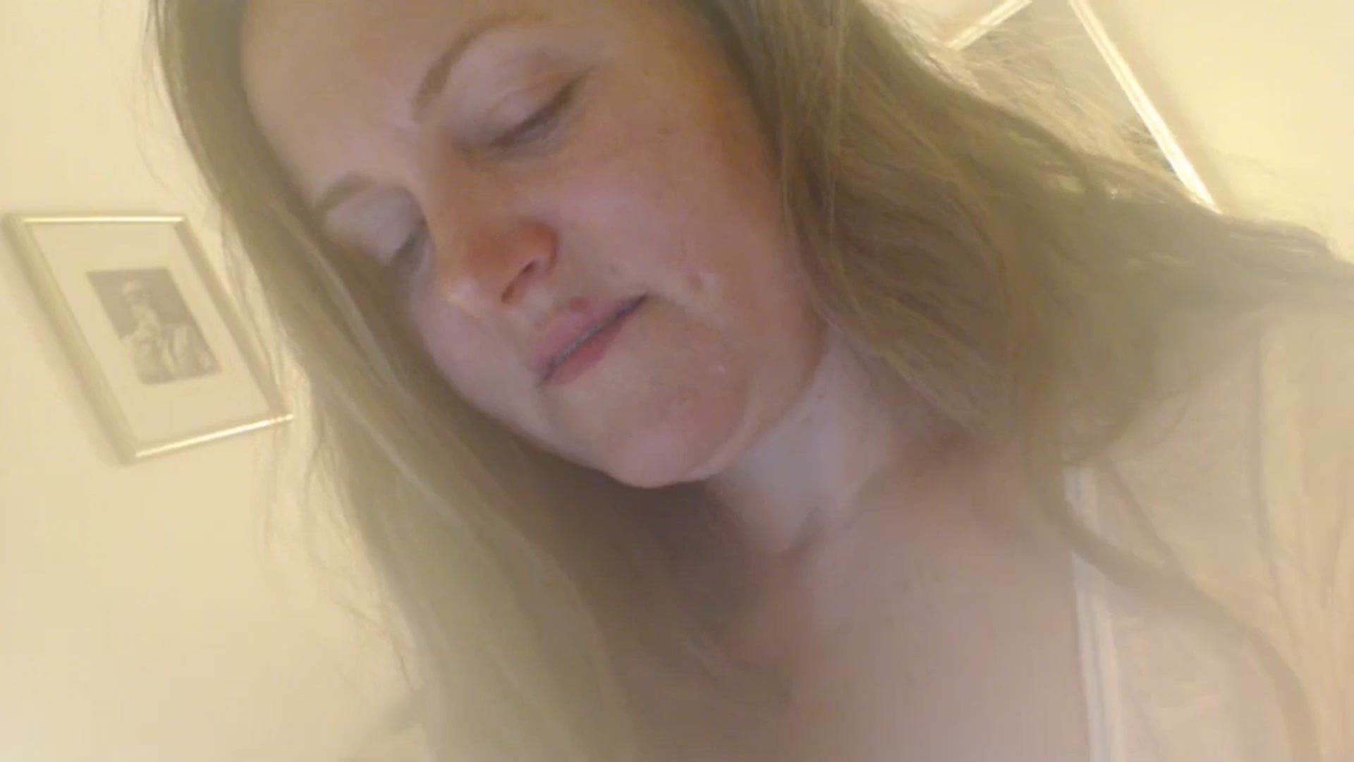Gallery image thumbnail from JustLily's myfreecams stream on, 05/10/2024, 23:11 image 5 of 20