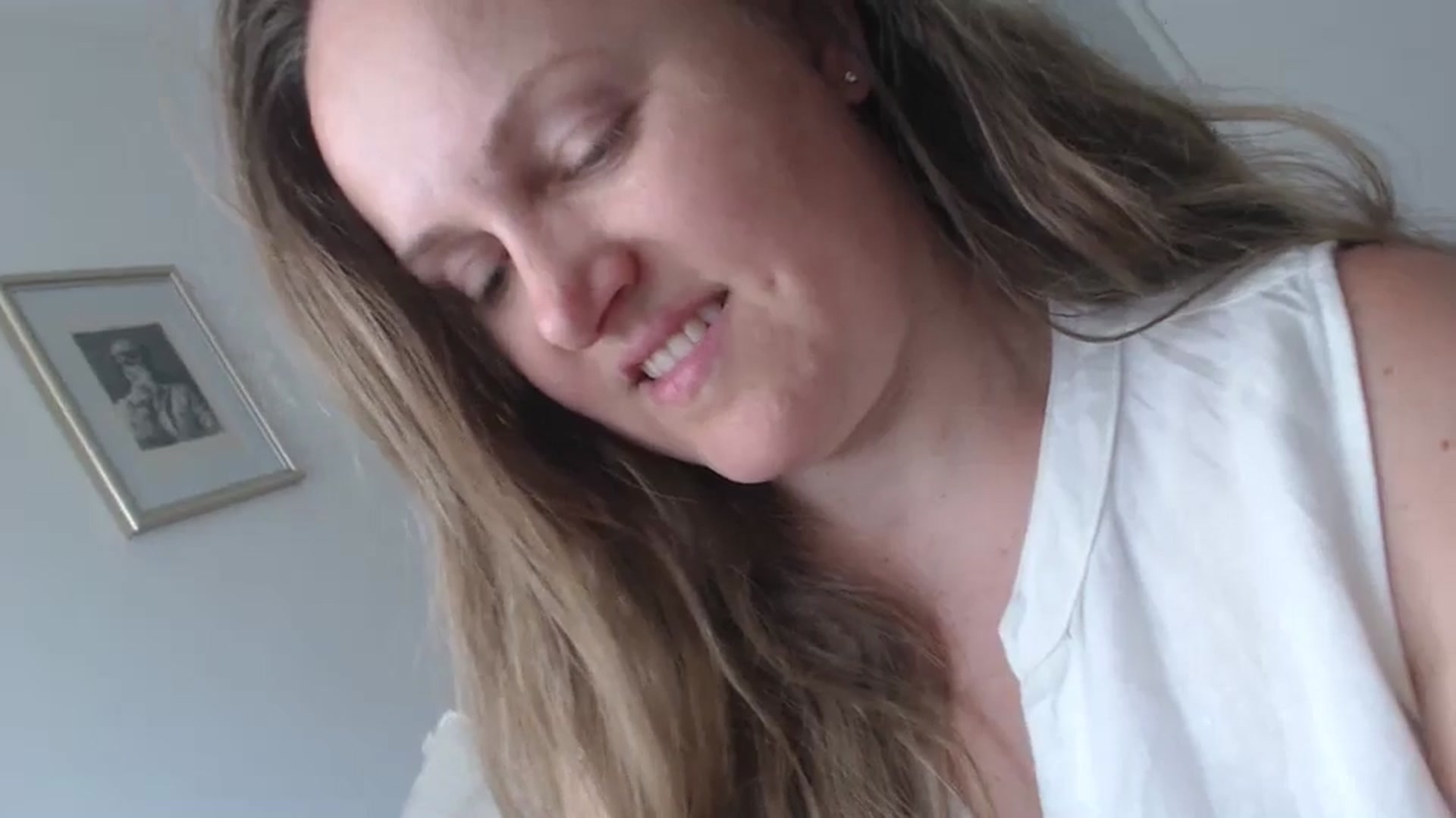 Gallery image thumbnail from JustLily's myfreecams stream on, 05/11/2024, 11:16 image 8 of 20