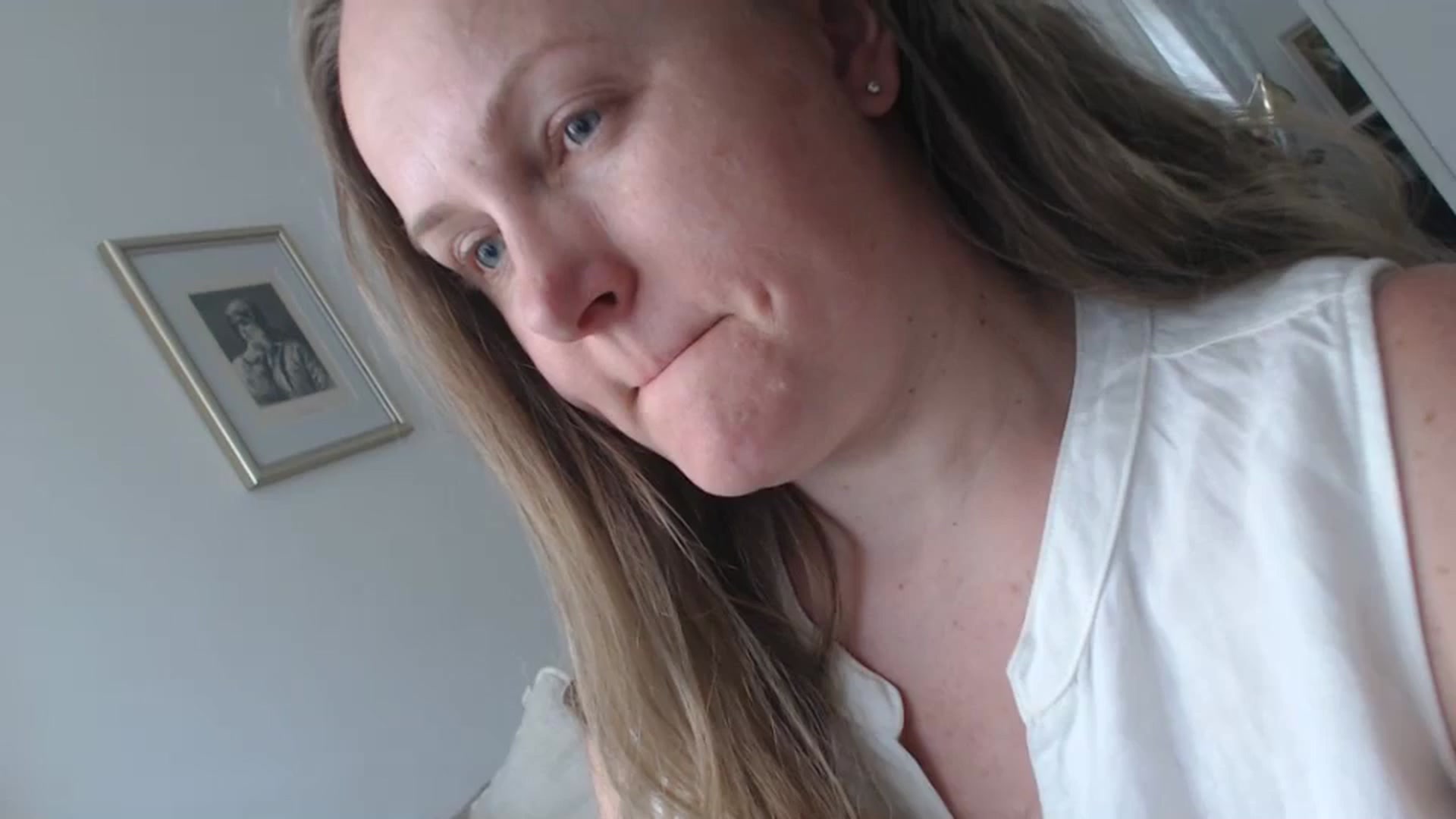 Gallery image thumbnail from JustLily's myfreecams stream on, 05/11/2024, 11:16 image 3 of 20