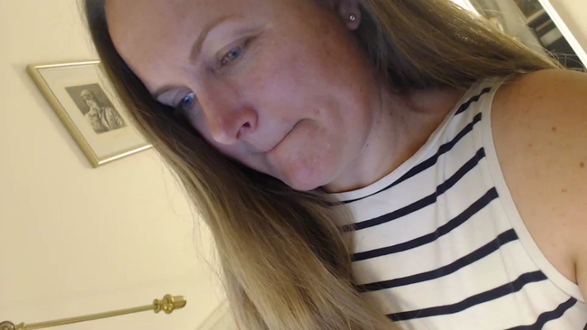 Gallery image thumbnail from JustLily's myfreecams stream on, 05/14/2024, 21:30 image 6 of 20