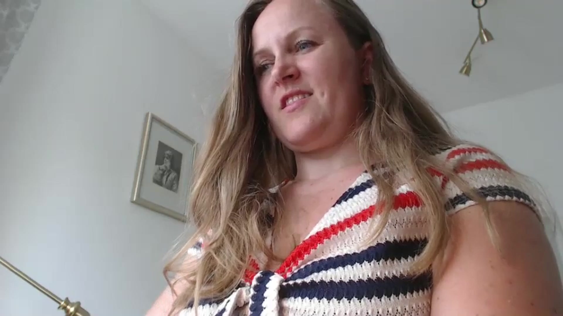Gallery image thumbnail from JustLily's myfreecams stream on, 05/20/2024, 14:18 image 11 of 20