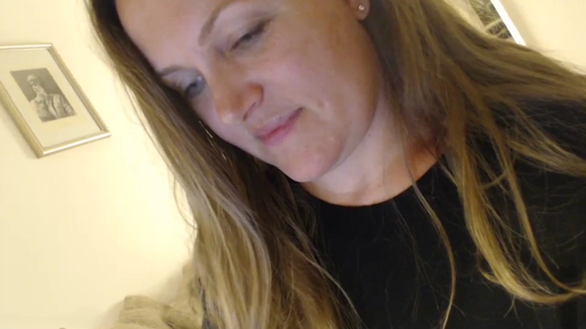 Gallery image thumbnail from JustLily's myfreecams stream on, 05/20/2024, 22:30 image 6 of 20