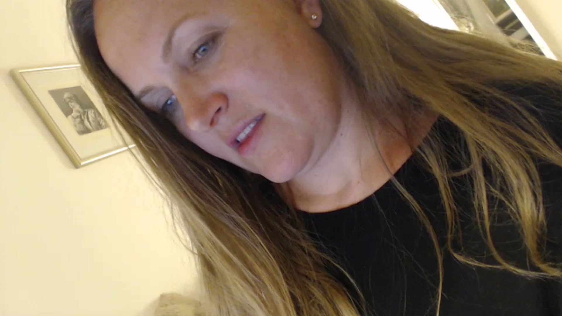 Gallery image thumbnail from JustLily's myfreecams stream on, 05/20/2024, 22:30 image 12 of 20