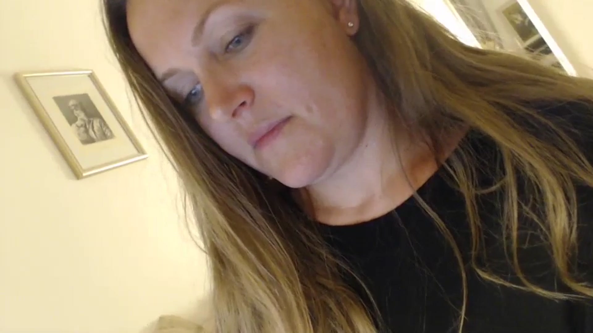 Gallery image thumbnail from JustLily's myfreecams stream on, 05/20/2024, 22:30 image 13 of 20