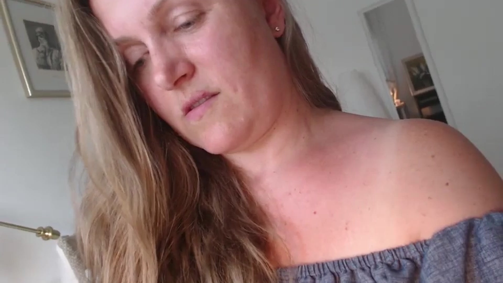 Gallery image thumbnail from JustLily's myfreecams stream on, 05/24/2024, 17:05 image 6 of 20