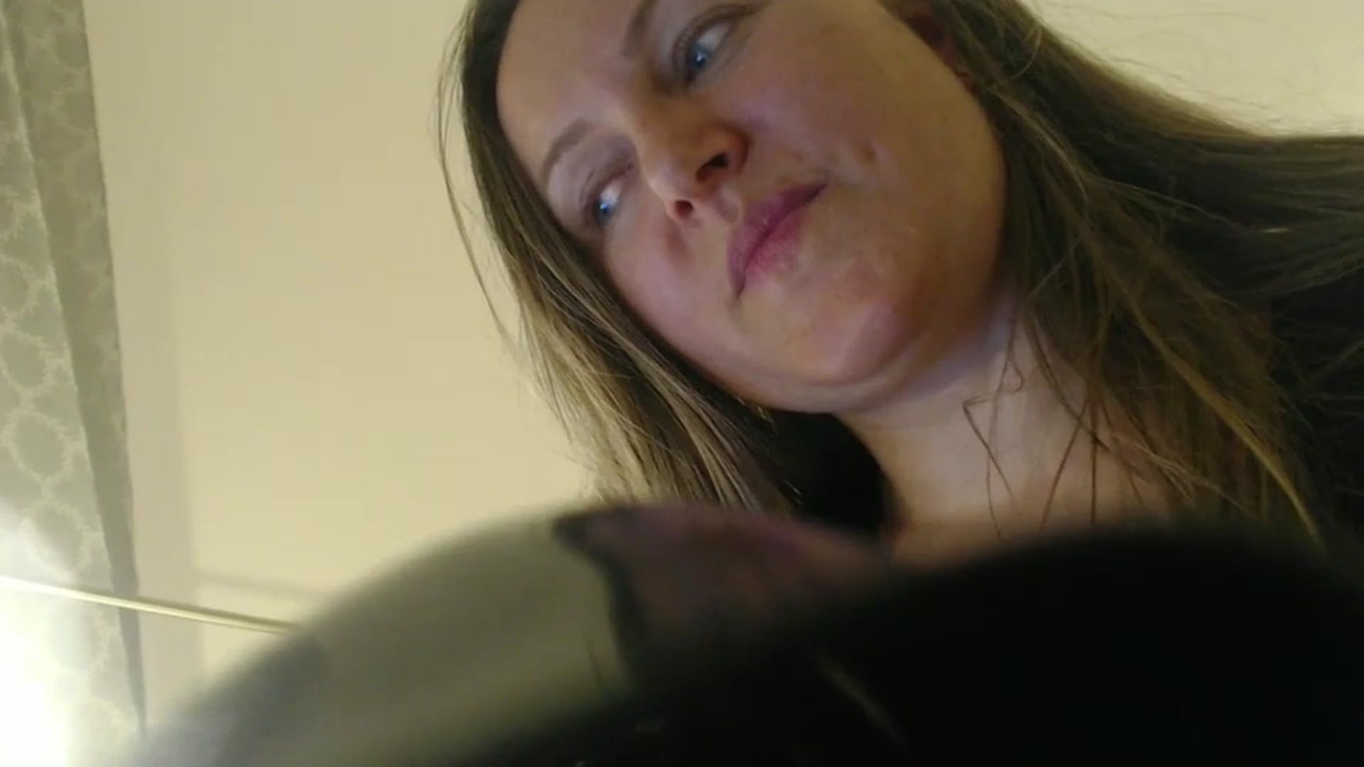 Gallery image thumbnail from JustLily's myfreecams stream on, 06/07/2024, 22:45 image 14 of 20