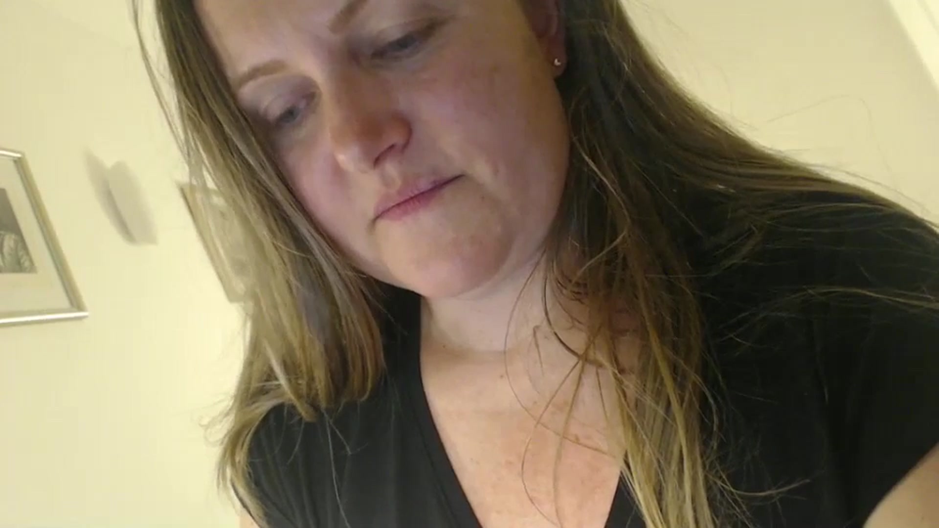 Gallery image thumbnail from JustLily's myfreecams stream on, 06/07/2024, 22:45 image 10 of 20