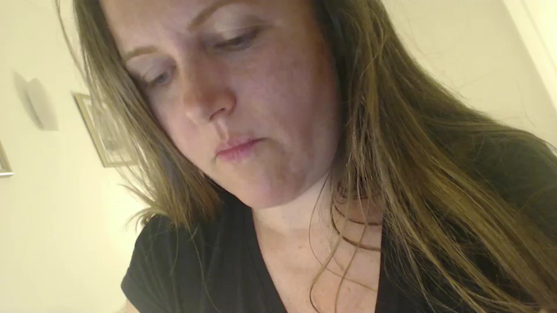 Gallery image thumbnail from JustLily's myfreecams stream on, 06/07/2024, 22:45 image 6 of 20
