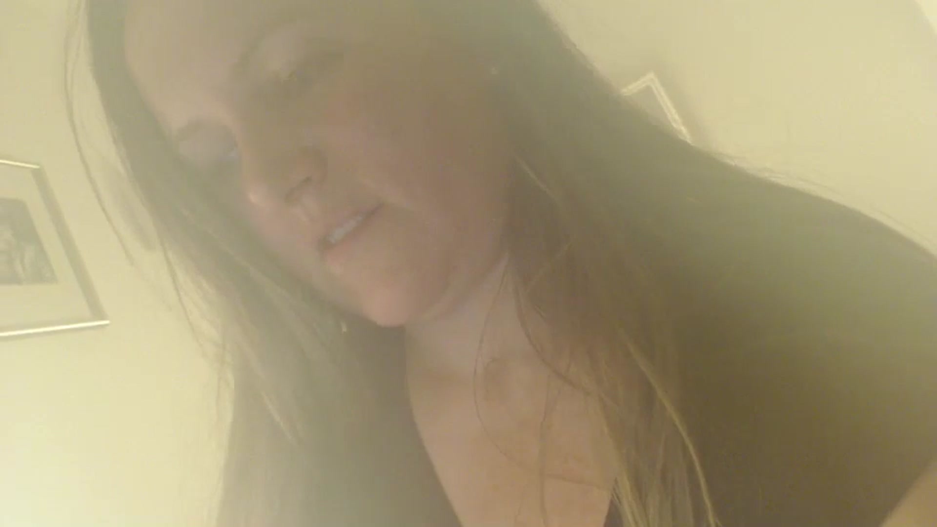 Gallery image thumbnail from JustLily's myfreecams stream on, 06/07/2024, 22:45 image 15 of 20