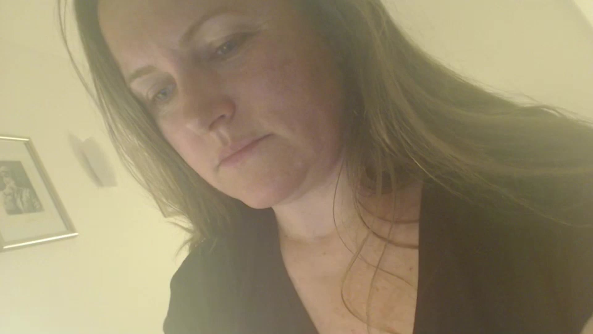 Gallery image thumbnail from JustLily's myfreecams stream on, 06/07/2024, 22:45 image 3 of 20