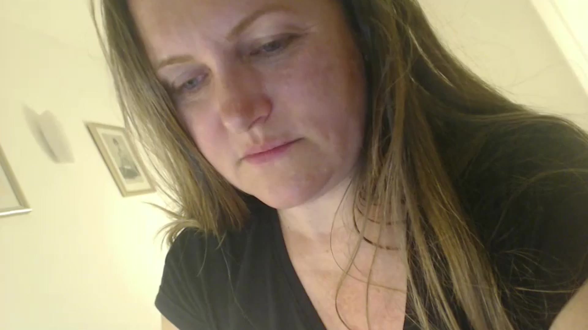 Gallery image thumbnail from JustLily's myfreecams stream on, 06/07/2024, 22:45 image 7 of 20