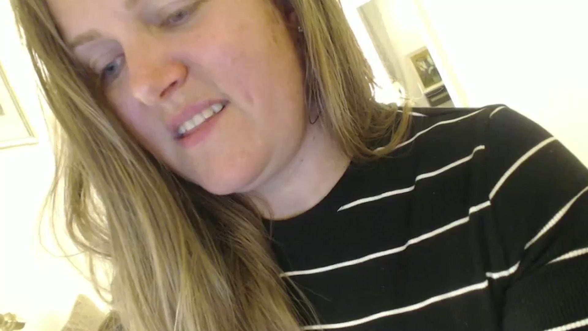 Gallery image thumbnail from JustLily's myfreecams stream on, 06/10/2024, 22:20 image 11 of 20