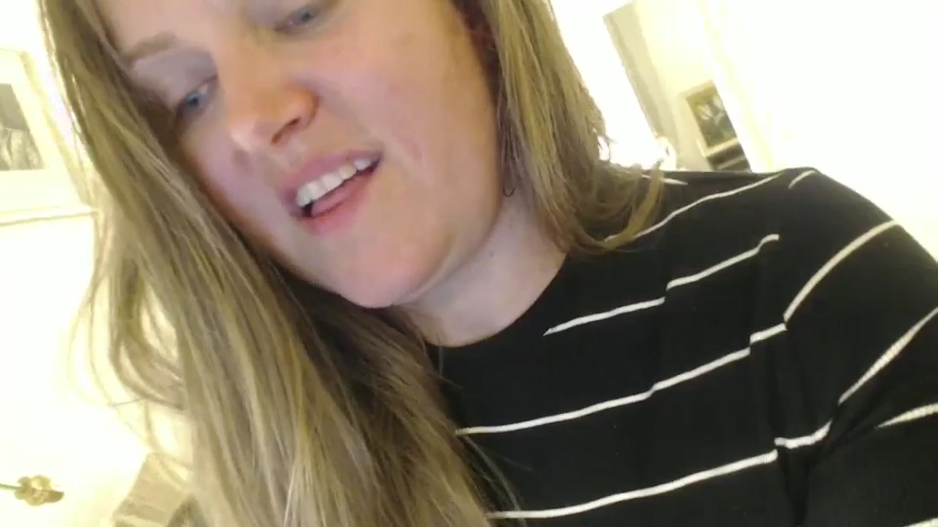 Gallery image thumbnail from JustLily's myfreecams stream on, 06/10/2024, 22:20 image 10 of 20
