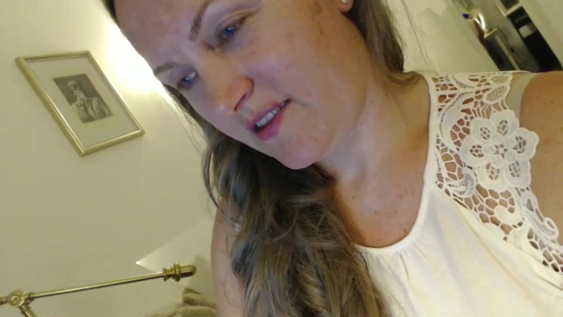 Gallery image thumbnail from JustLily's myfreecams stream on, 06/11/2024, 20:50 image 13 of 20