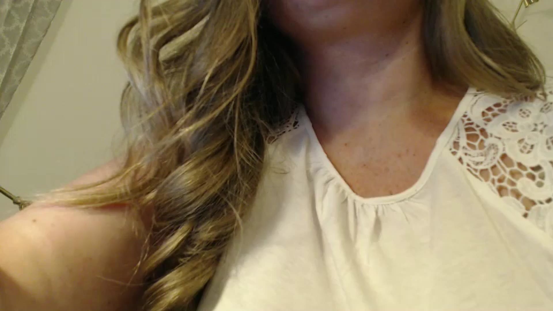 Gallery image thumbnail from JustLily's myfreecams stream on, 06/11/2024, 20:50 image 1 of 20
