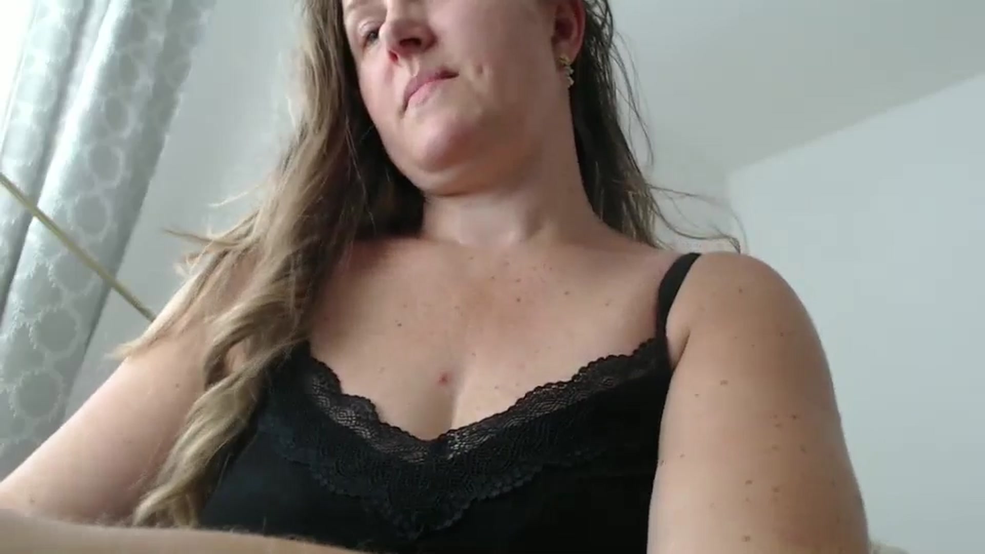 Gallery image thumbnail from JustLily's myfreecams stream on, 06/26/2024, 09:34 image 19 of 20