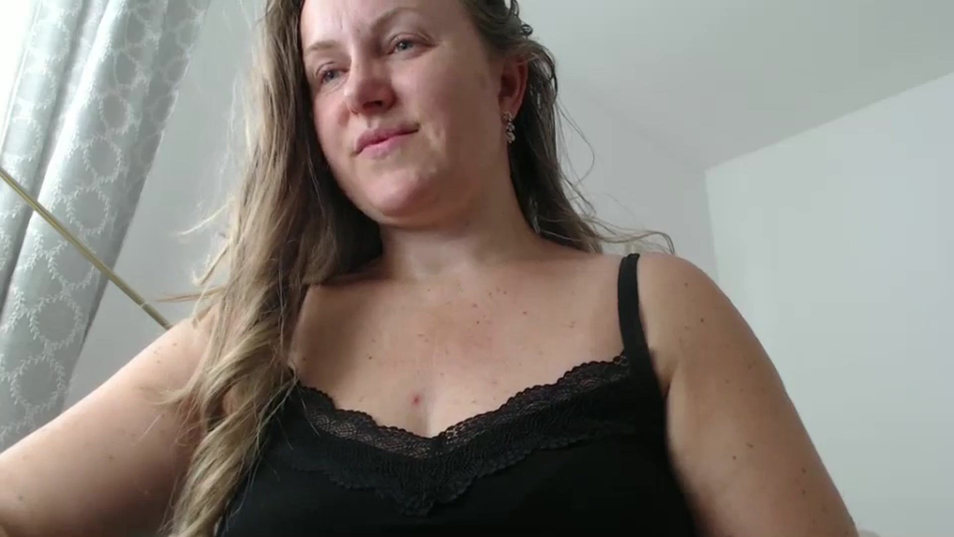 Gallery image thumbnail from JustLily's myfreecams stream on, 06/26/2024, 09:34 image 20 of 20