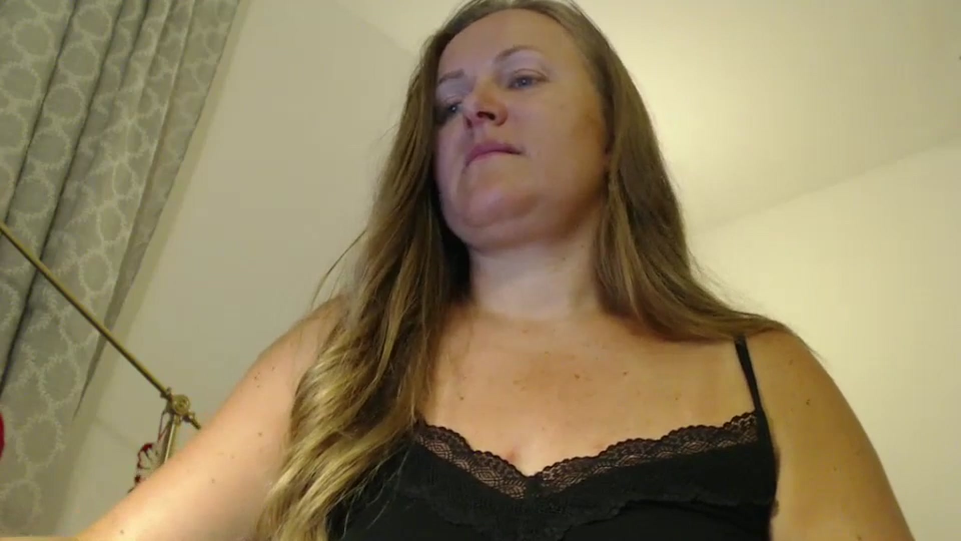 Gallery image thumbnail from JustLily's myfreecams stream on, 06/26/2024, 23:14 image 8 of 20