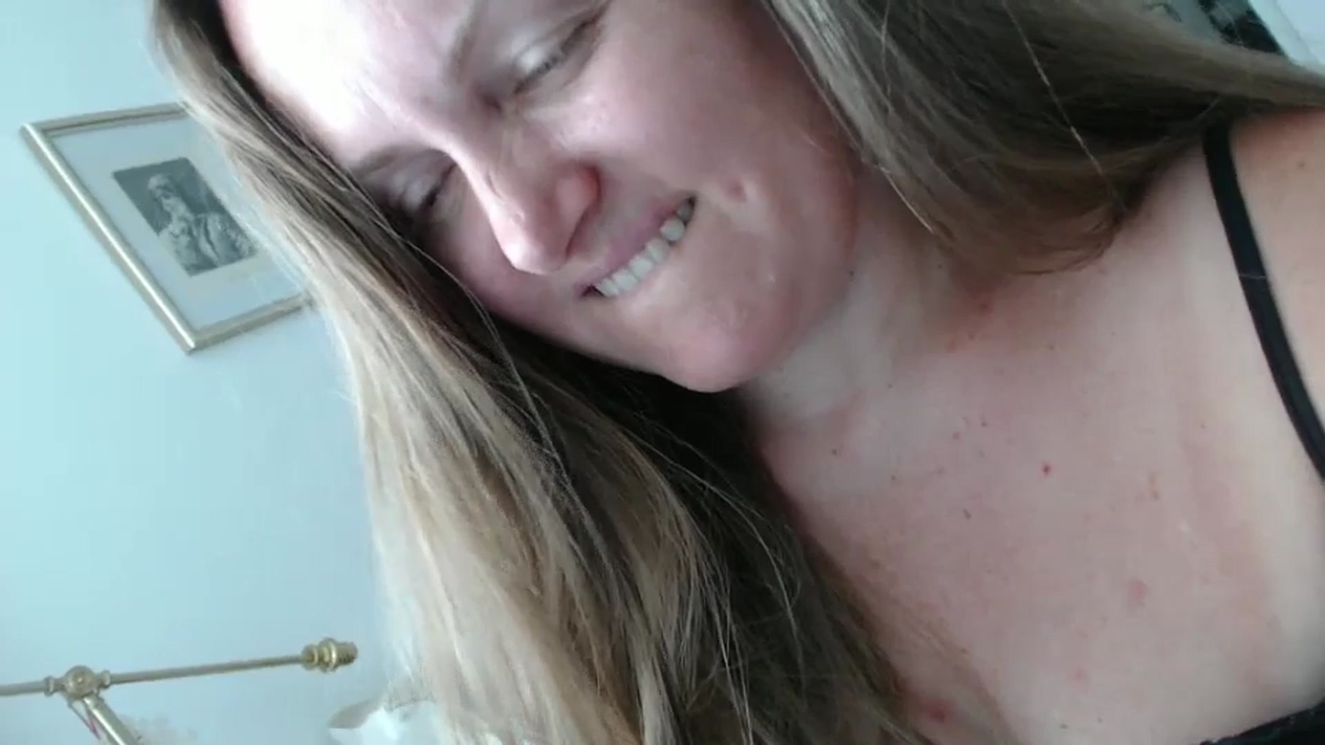 Gallery image thumbnail from JustLily's myfreecams stream on, 06/27/2024, 13:36 image 19 of 20