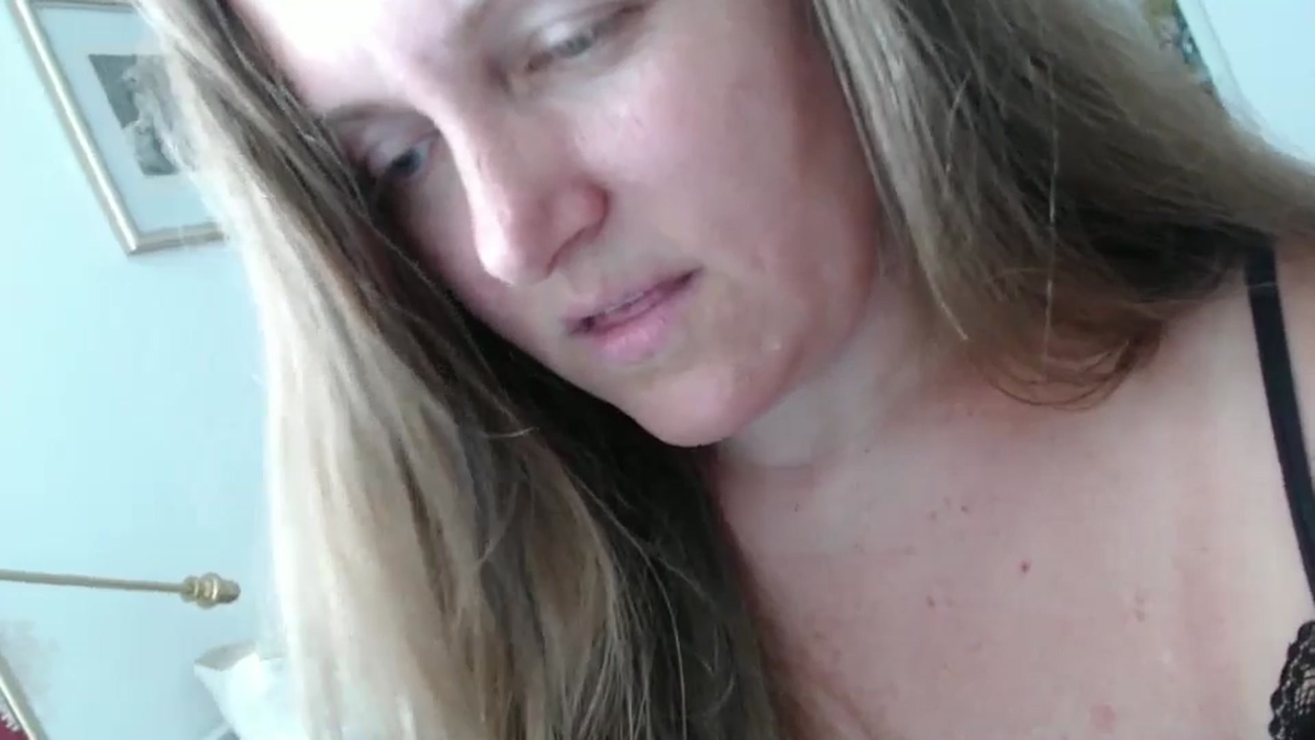 Gallery image thumbnail from JustLily's myfreecams stream on, 06/27/2024, 13:36 image 20 of 20