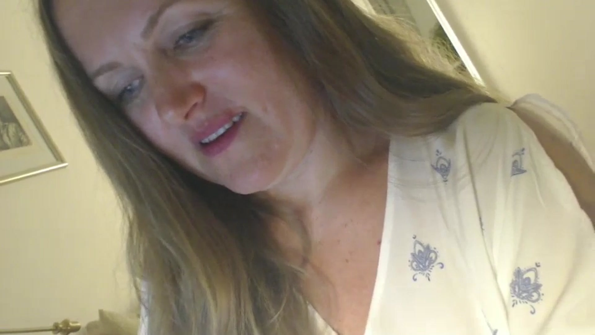 Gallery image thumbnail from JustLily's myfreecams stream on, 06/28/2024, 22:05 image 5 of 20