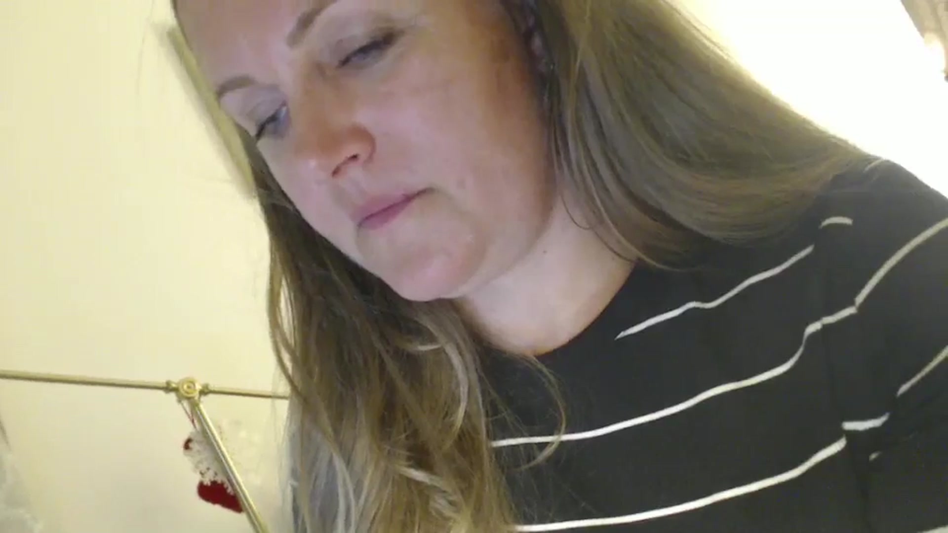 Gallery image thumbnail from JustLily's myfreecams stream on, 07/01/2024, 21:40 image 19 of 20