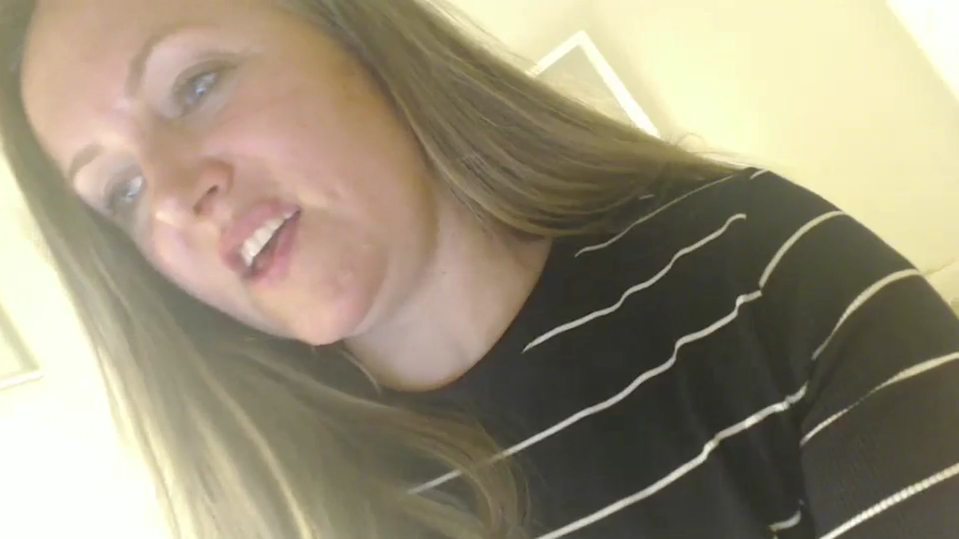 Gallery image thumbnail from JustLily's myfreecams stream on, 07/02/2024, 23:23 image 7 of 20