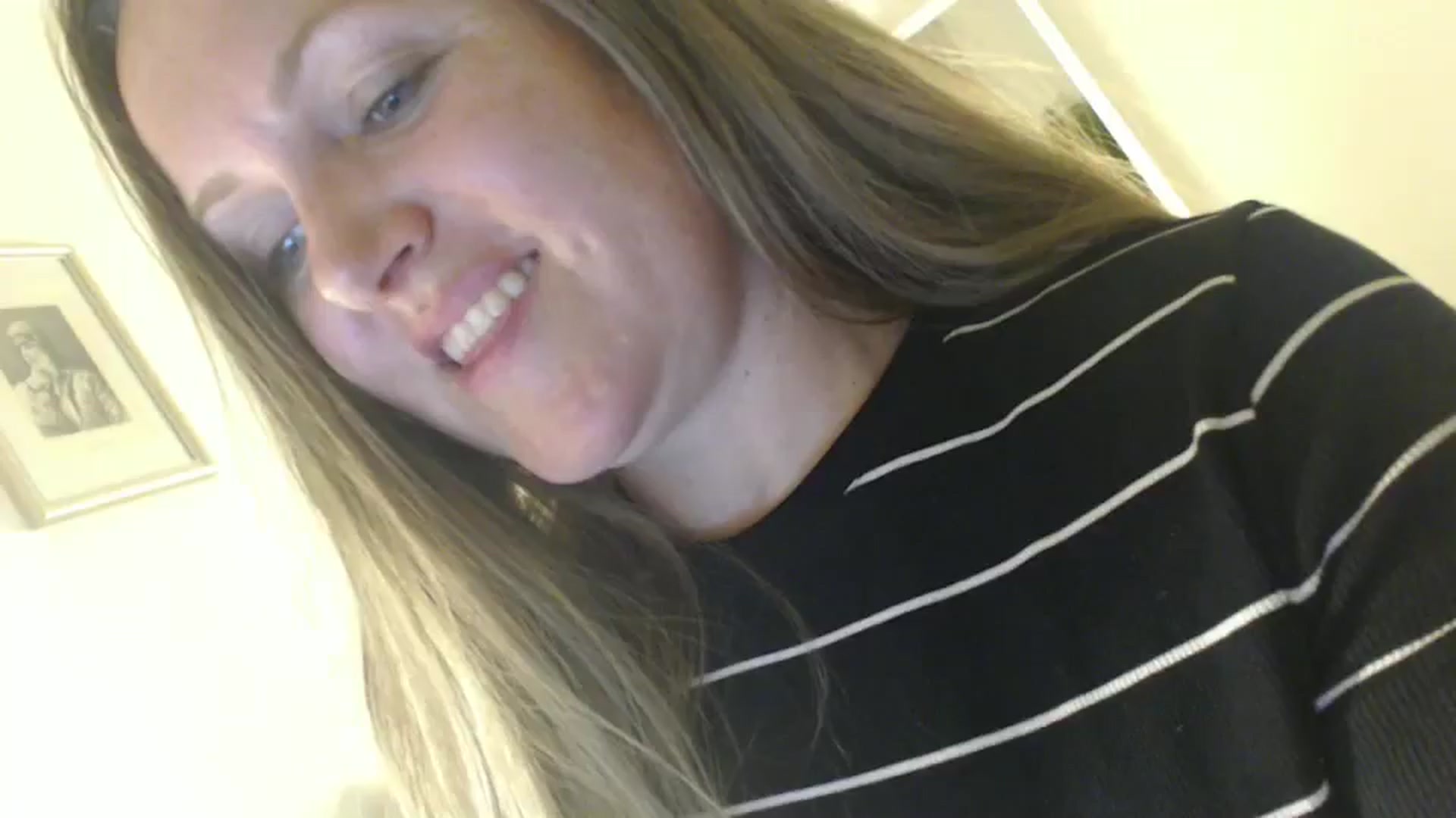 Gallery image thumbnail from JustLily's myfreecams stream on, 07/02/2024, 23:23 image 3 of 20