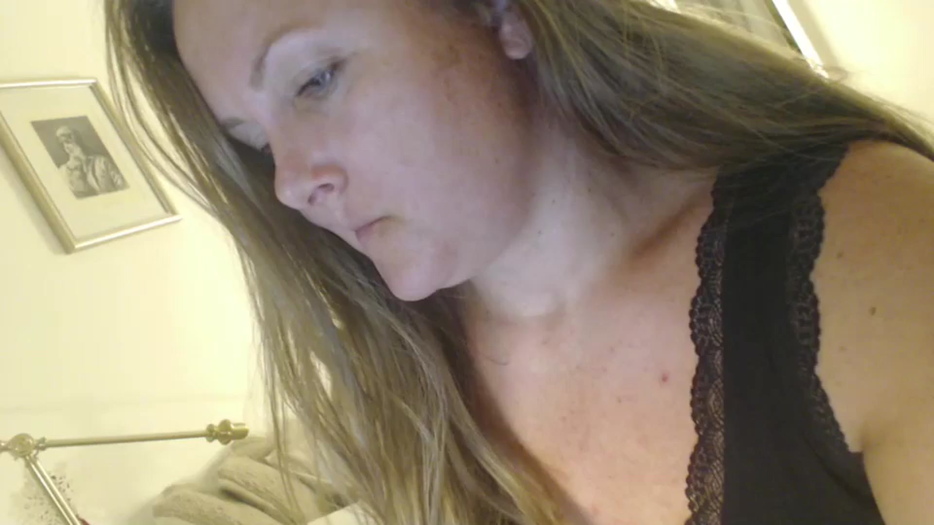 Gallery image thumbnail from JustLily's myfreecams stream on, 07/08/2024, 22:21 image 1 of 20