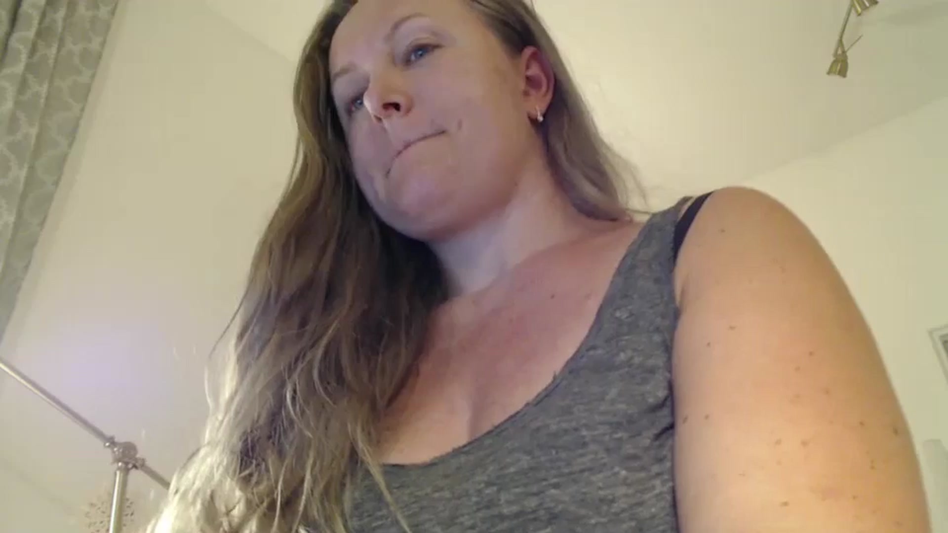 Gallery image thumbnail from JustLily's myfreecams stream on, 07/11/2024, 20:21 image 10 of 20