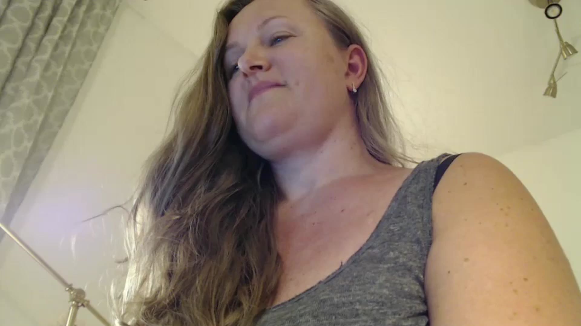 Gallery image thumbnail from JustLily's myfreecams stream on, 07/11/2024, 20:21 image 9 of 20