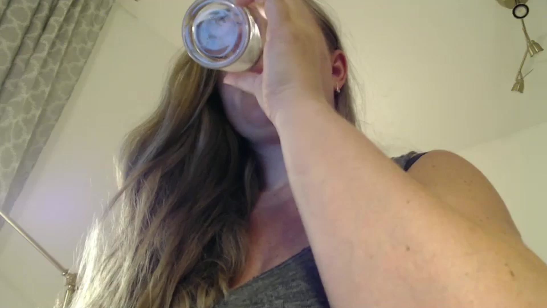 Gallery image thumbnail from JustLily's myfreecams stream on, 07/11/2024, 20:21 image 8 of 20