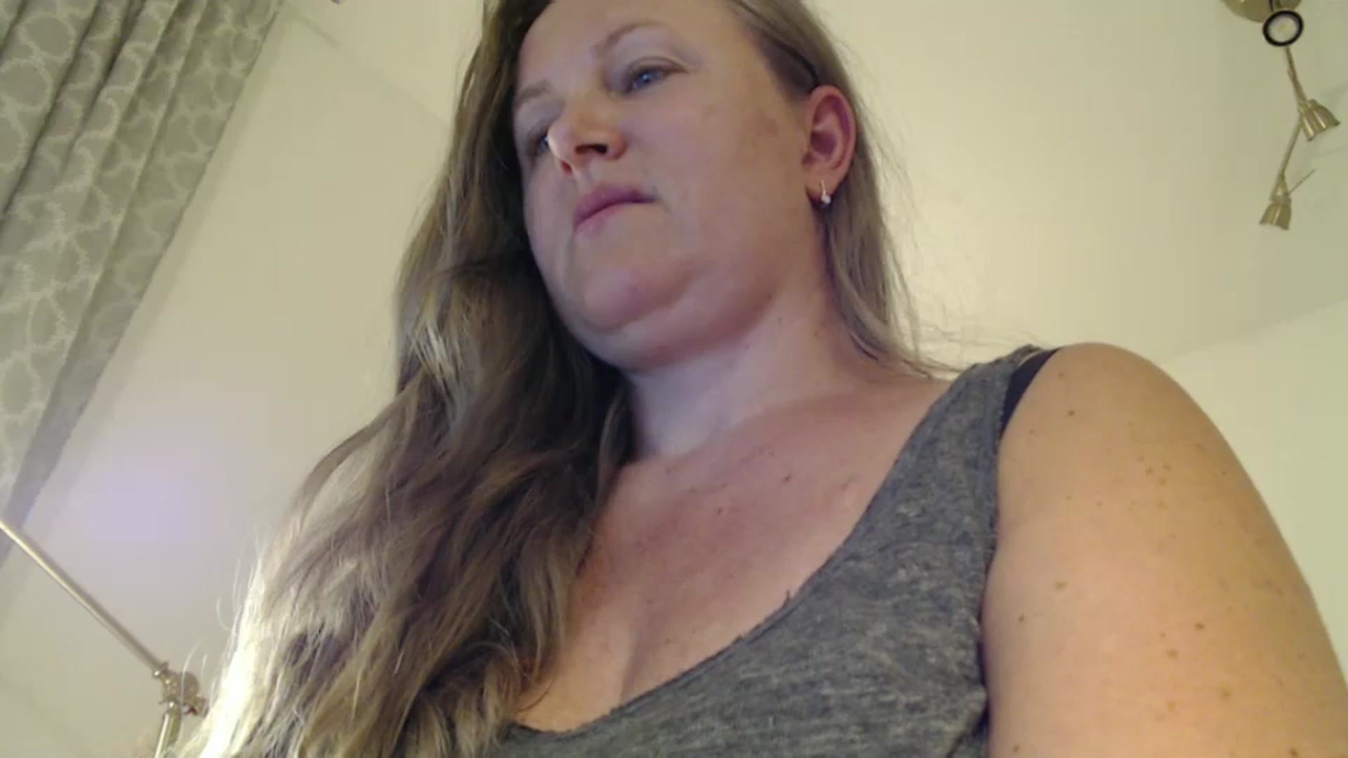 Gallery image thumbnail from JustLily's myfreecams stream on, 07/11/2024, 20:21 image 6 of 20