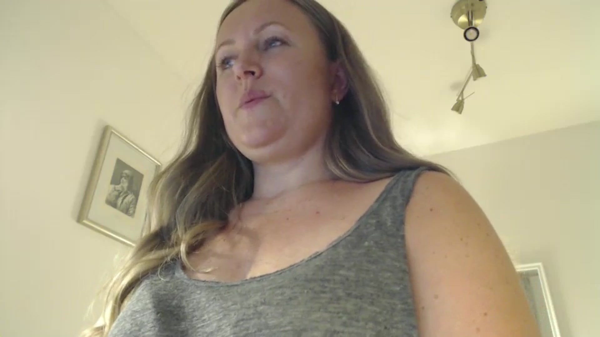Gallery image thumbnail from JustLily's myfreecams stream on, 07/12/2024, 22:02 image 9 of 20