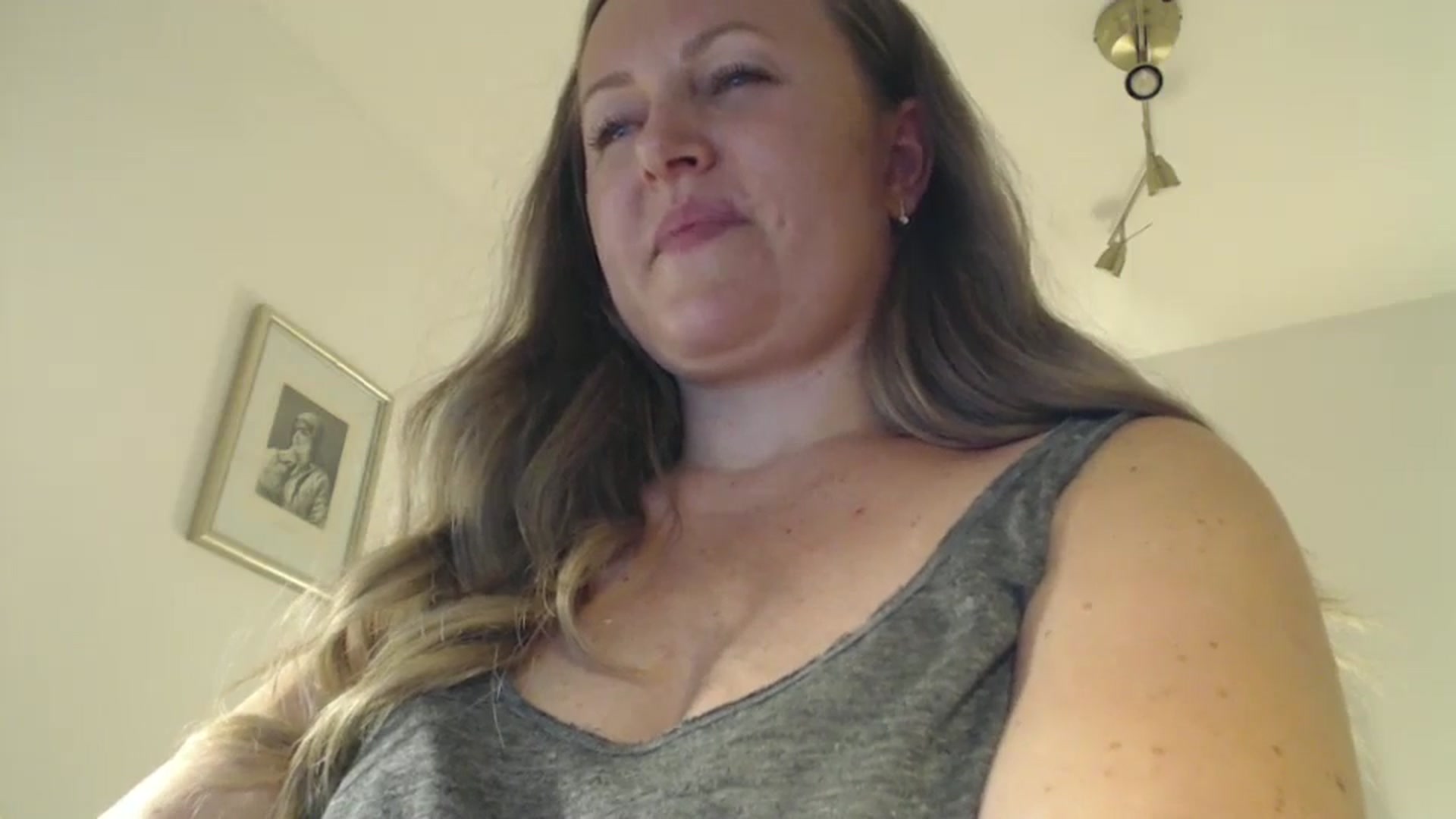 Gallery image thumbnail from JustLily's myfreecams stream on, 07/12/2024, 22:02 image 14 of 20