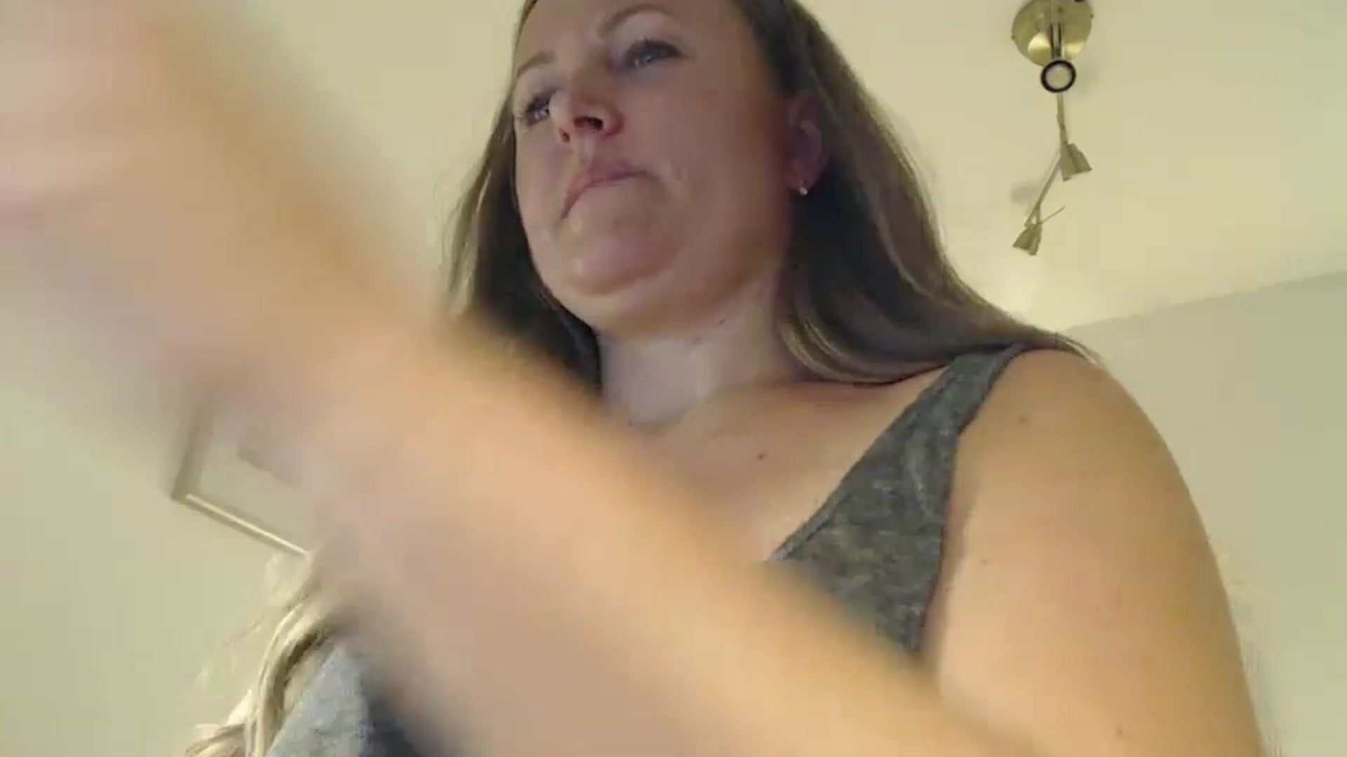 Gallery image thumbnail from JustLily's myfreecams stream on, 07/12/2024, 22:02 image 11 of 20