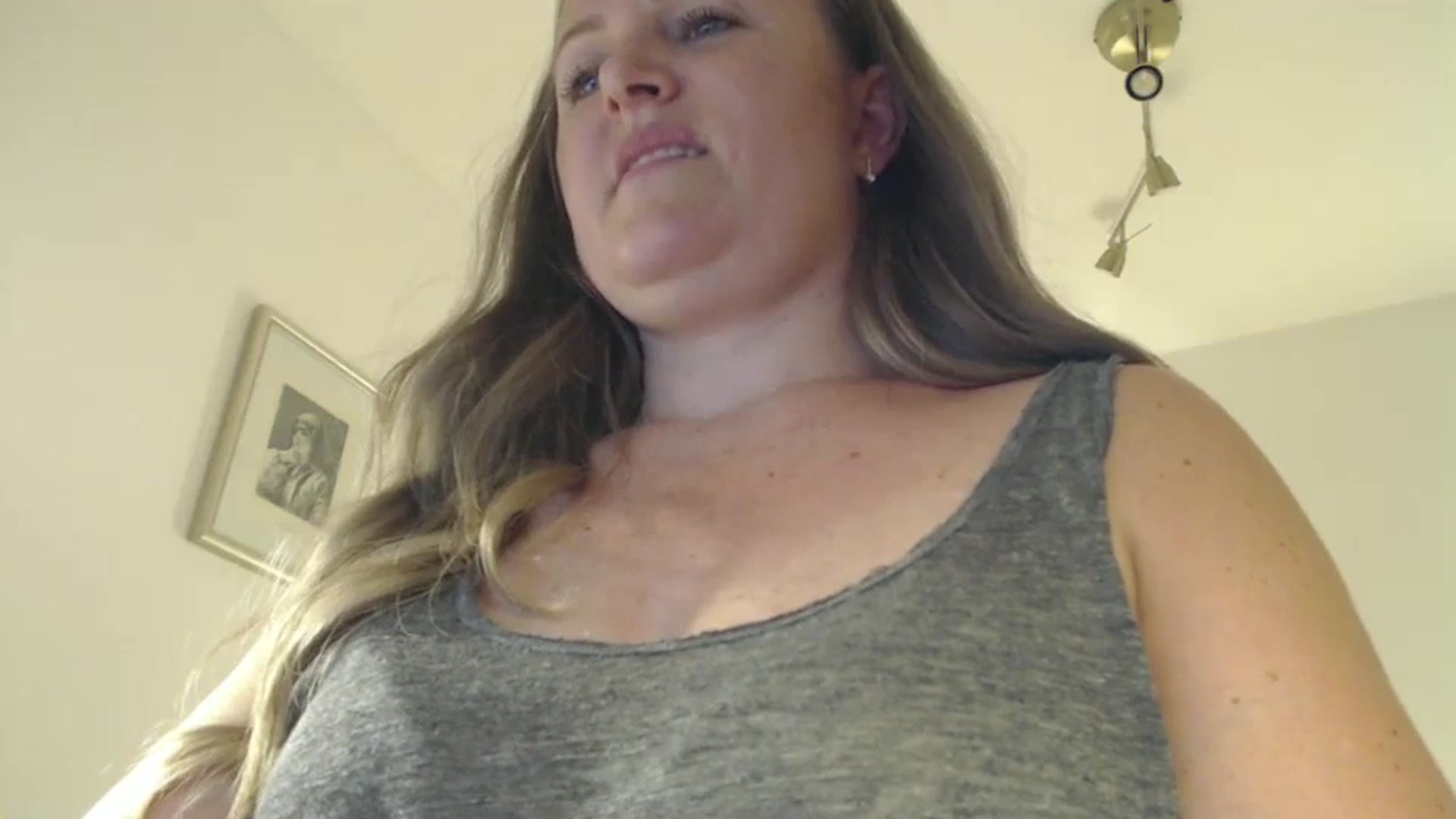 Gallery image thumbnail from JustLily's myfreecams stream on, 07/12/2024, 22:02 image 8 of 20