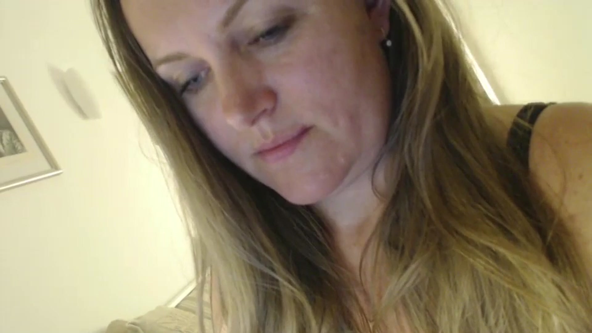Gallery image thumbnail from JustLily's myfreecams stream on, 07/29/2024, 22:37 image 4 of 20