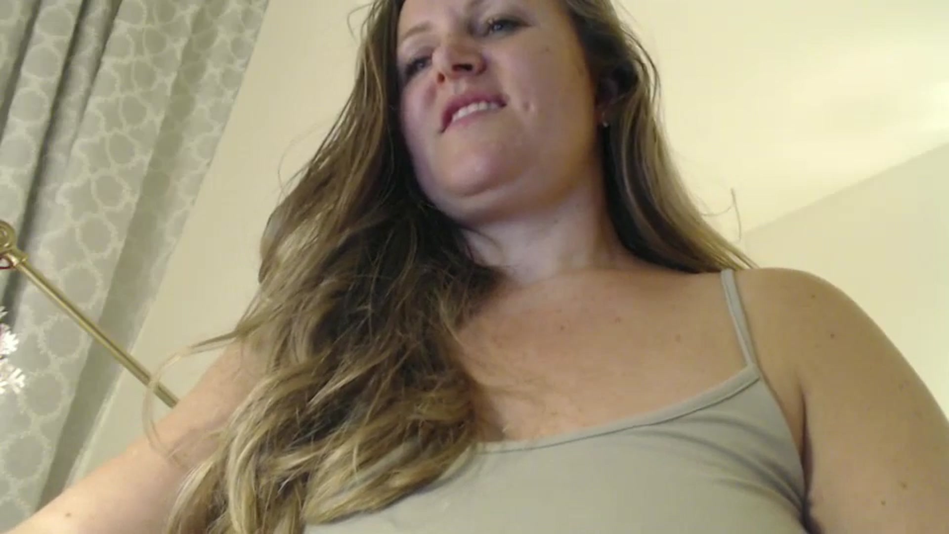 Gallery image thumbnail from JustLily's myfreecams stream on, 07/31/2024, 22:58 image 19 of 20