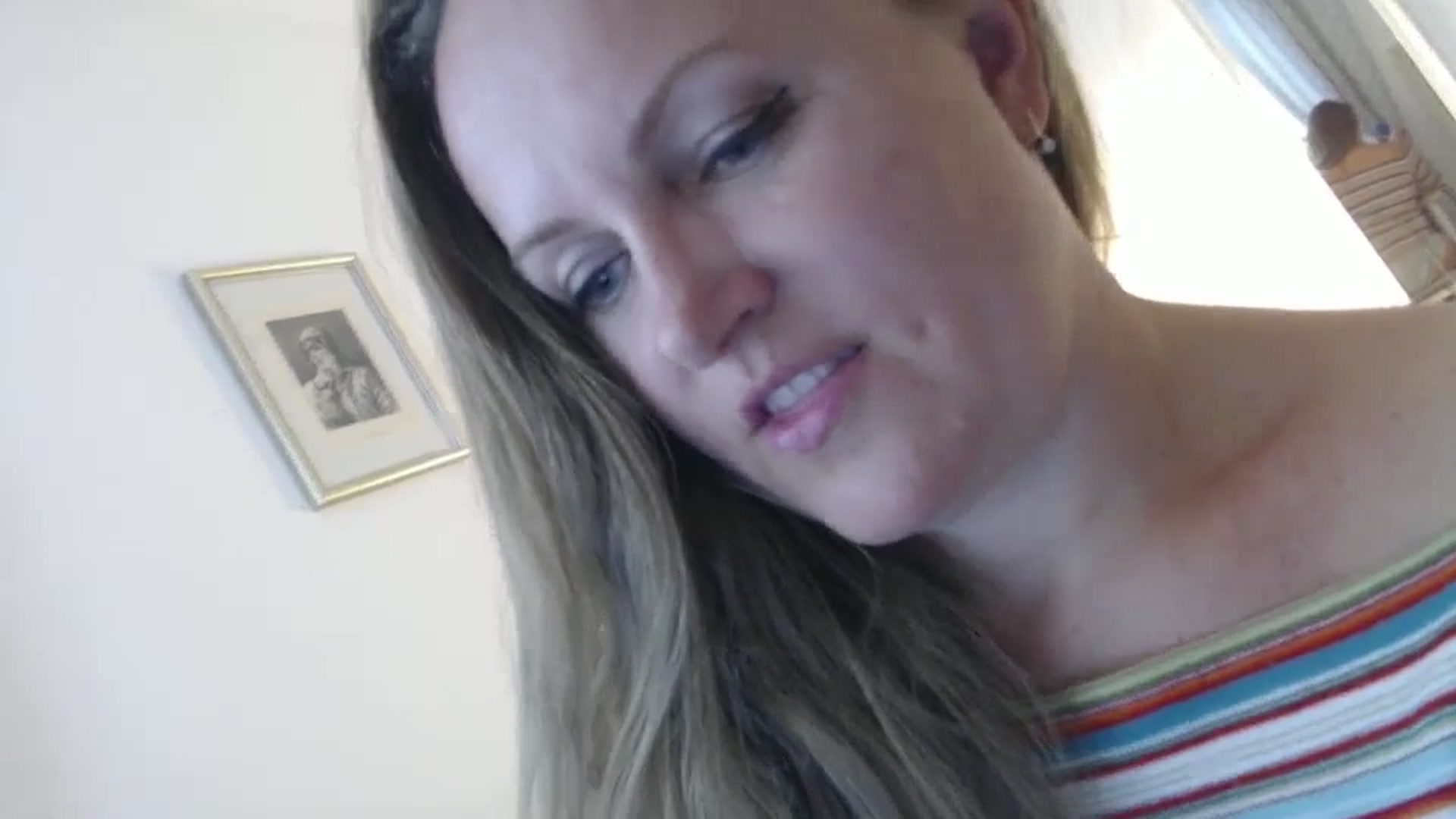Gallery image thumbnail from JustLily's myfreecams stream on, 08/20/2024, 11:02 image 4 of 20