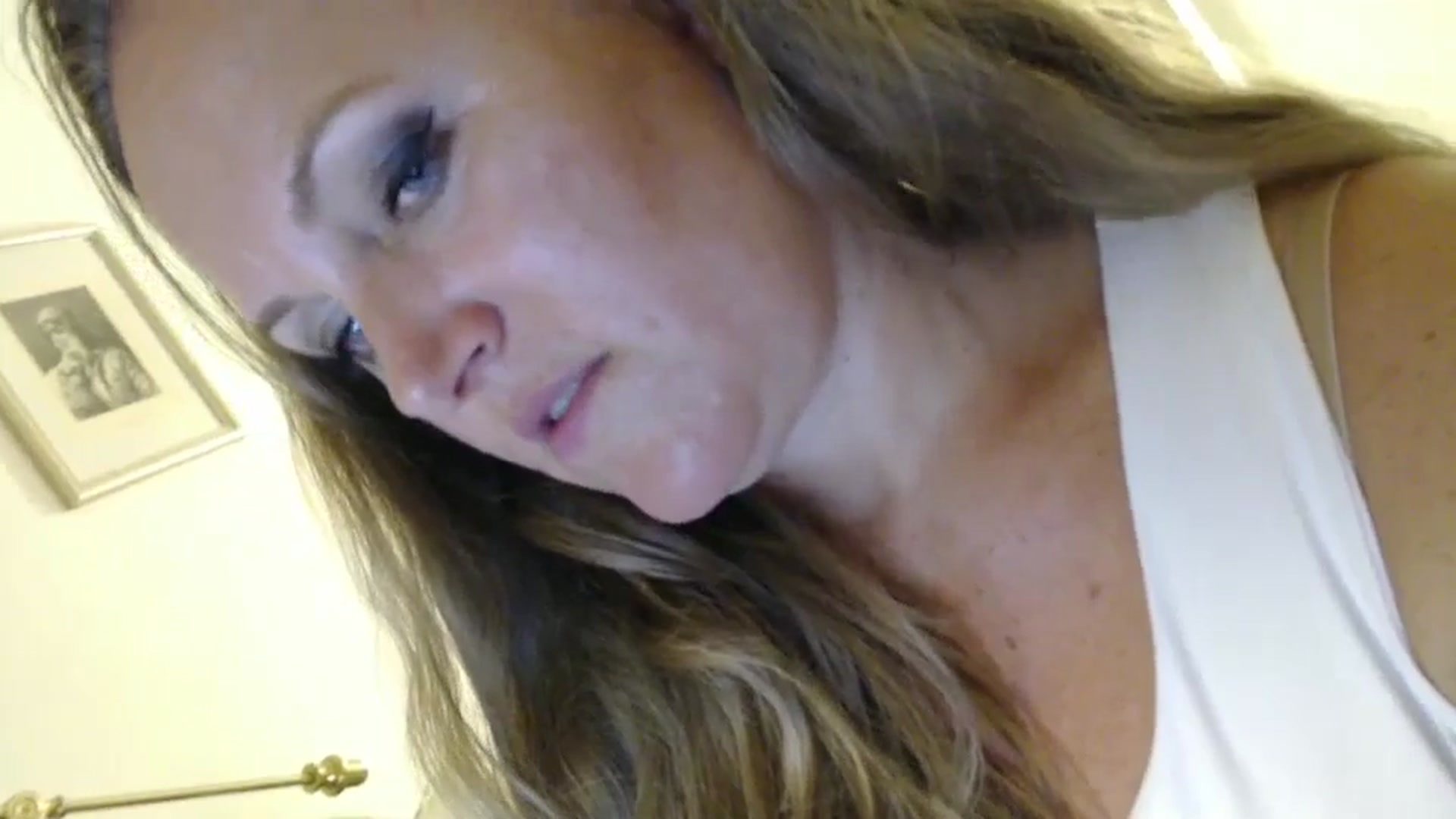 Gallery image thumbnail from JustLily's myfreecams stream on, 08/21/2024, 21:13 image 20 of 20