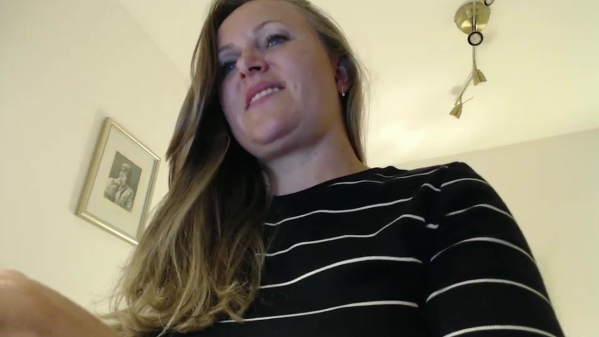 Gallery image thumbnail from JustLily's myfreecams stream on, 08/23/2024, 22:10 image 6 of 20