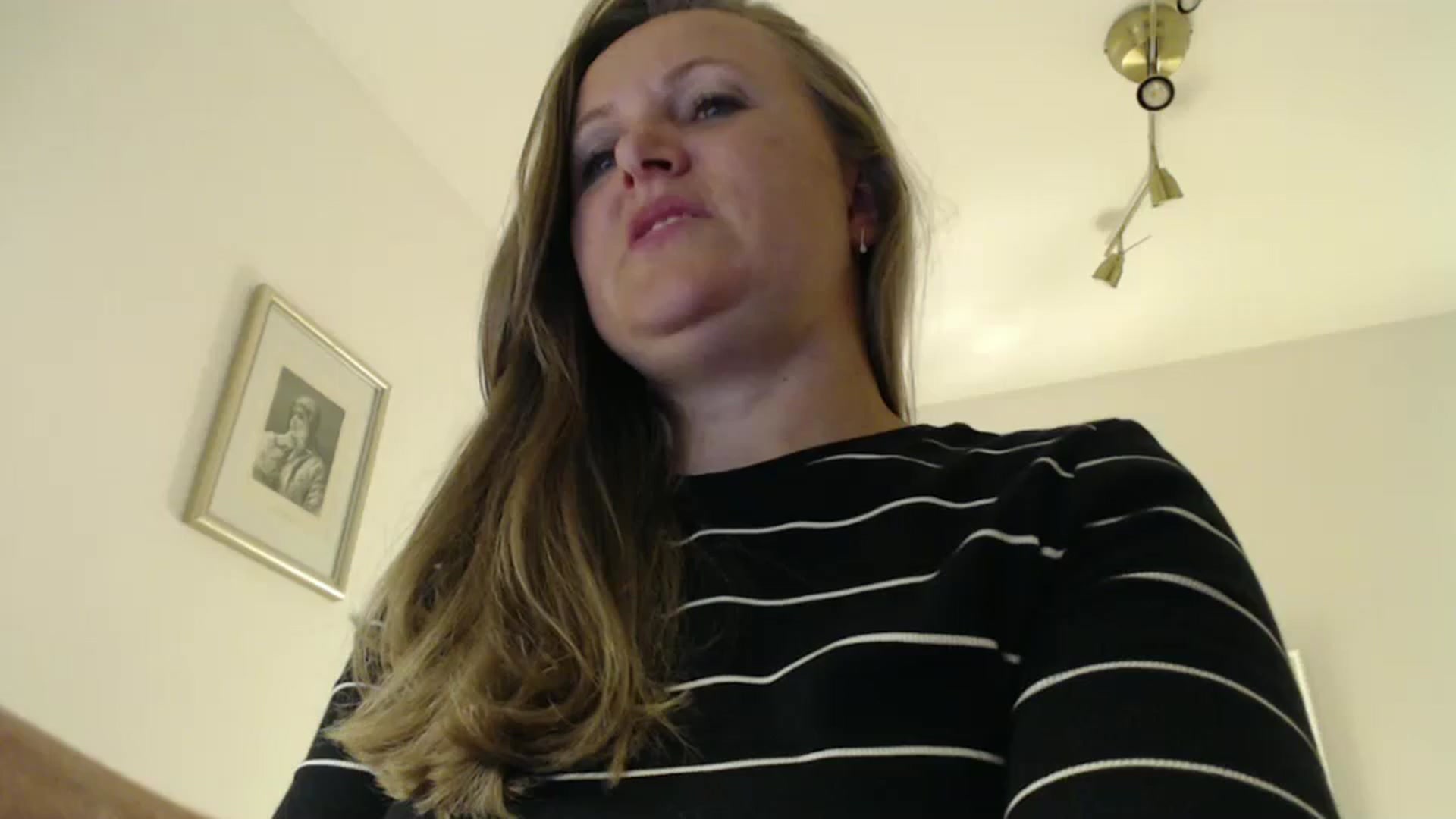 Gallery image thumbnail from JustLily's myfreecams stream on, 08/23/2024, 22:10 image 8 of 20