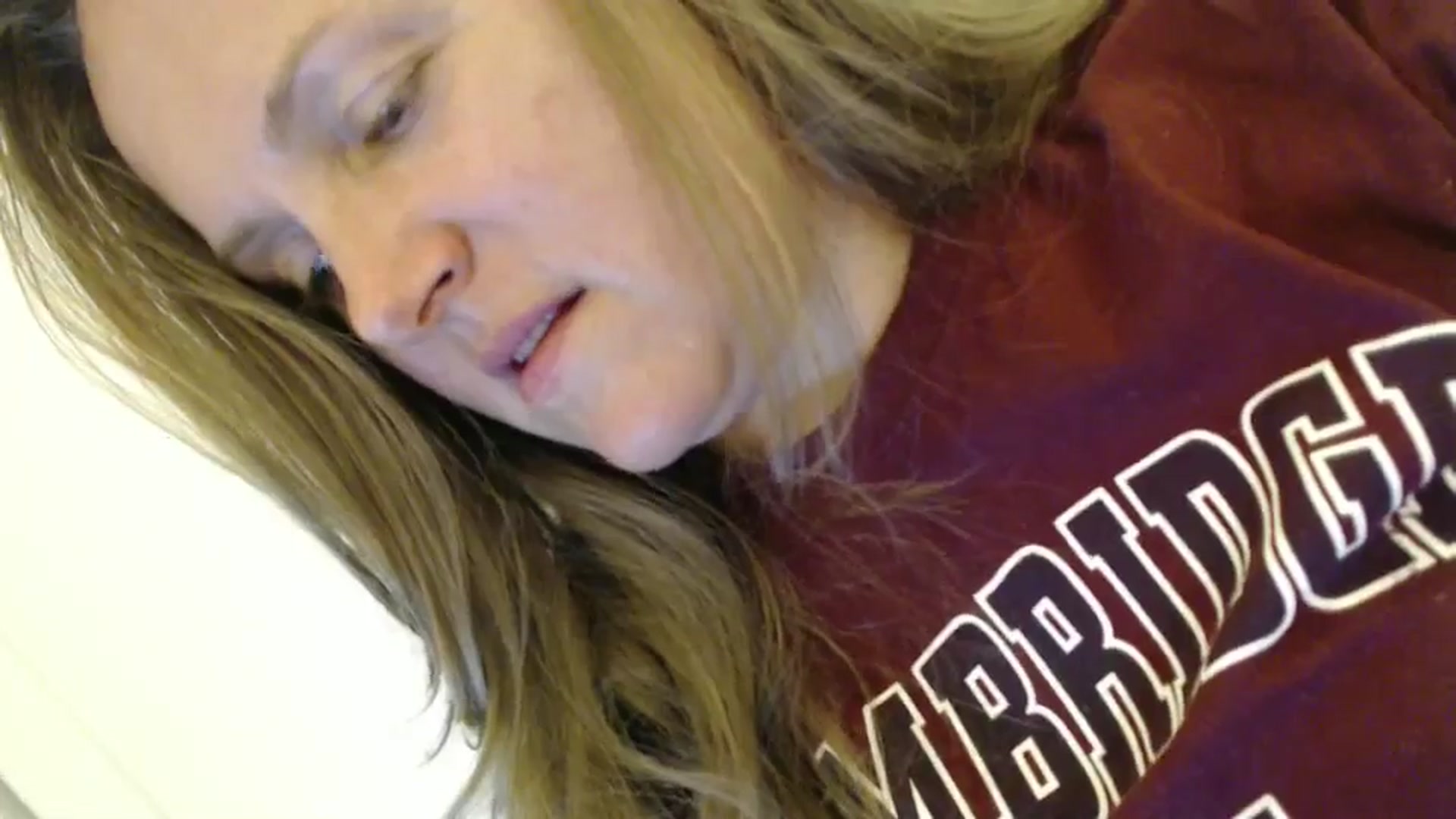 Gallery image thumbnail from JustLily's myfreecams stream on, 09/04/2024, 21:07 image 18 of 20