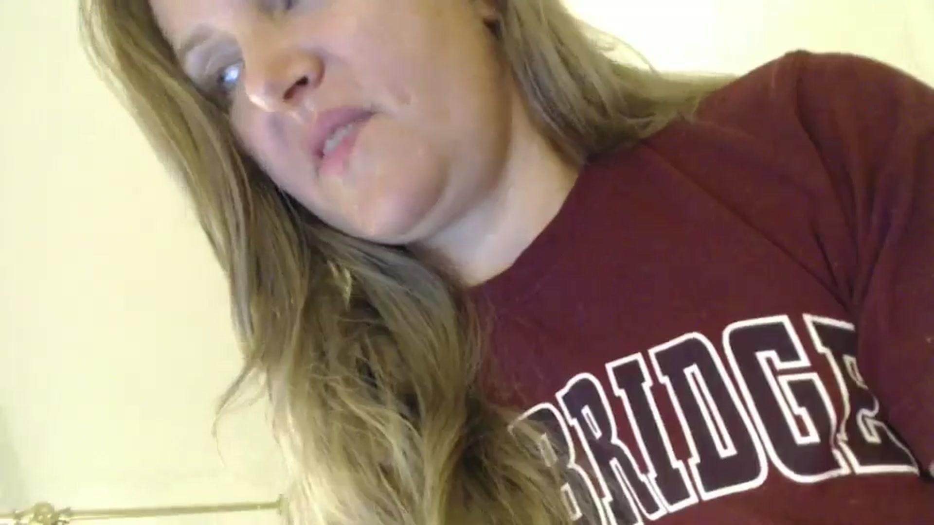 Gallery image thumbnail from JustLily's myfreecams stream on, 09/04/2024, 21:07 image 12 of 20