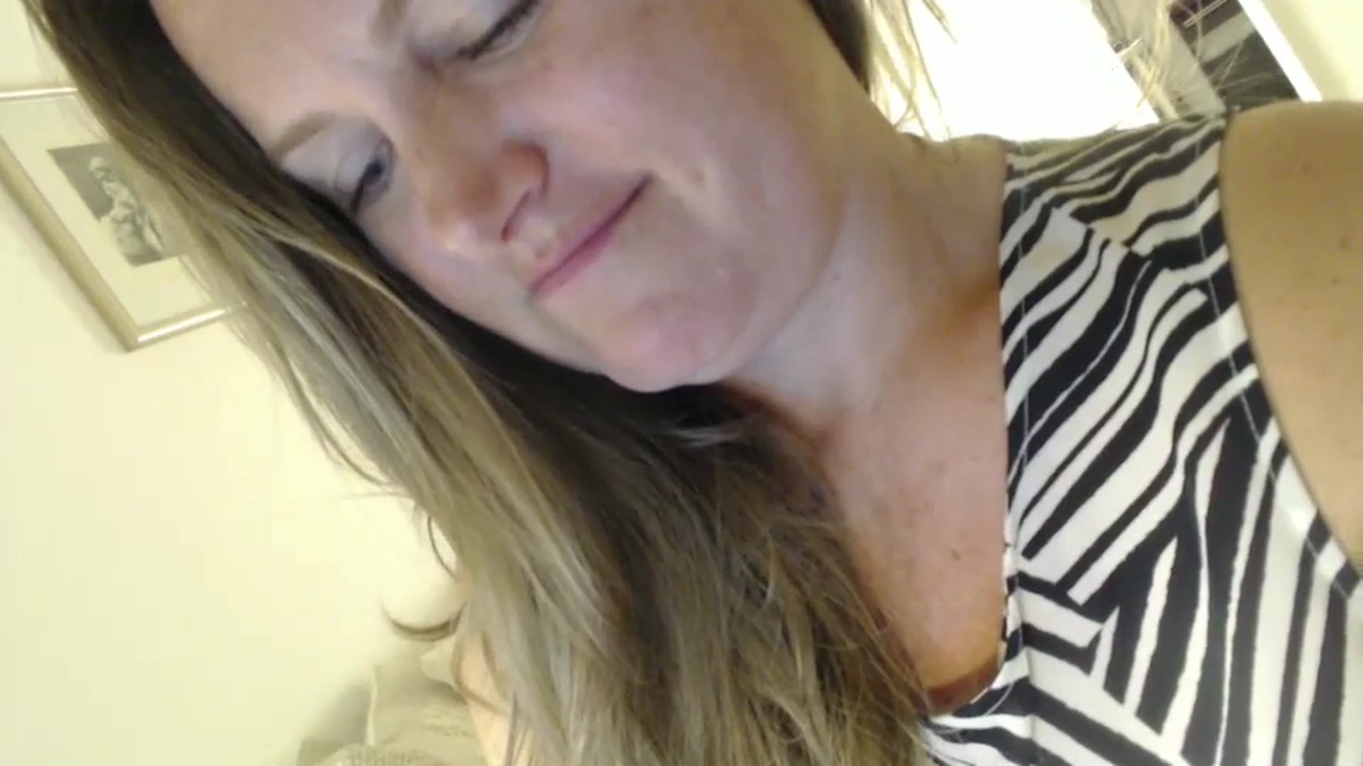 Gallery image thumbnail from JustLily's myfreecams stream on, 09/05/2024, 21:28 image 6 of 20