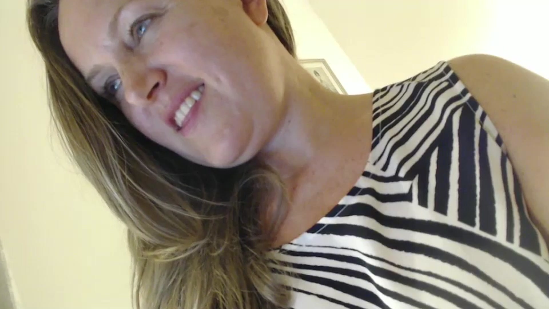 Gallery image thumbnail from JustLily's myfreecams stream on, 09/05/2024, 21:28 image 20 of 20