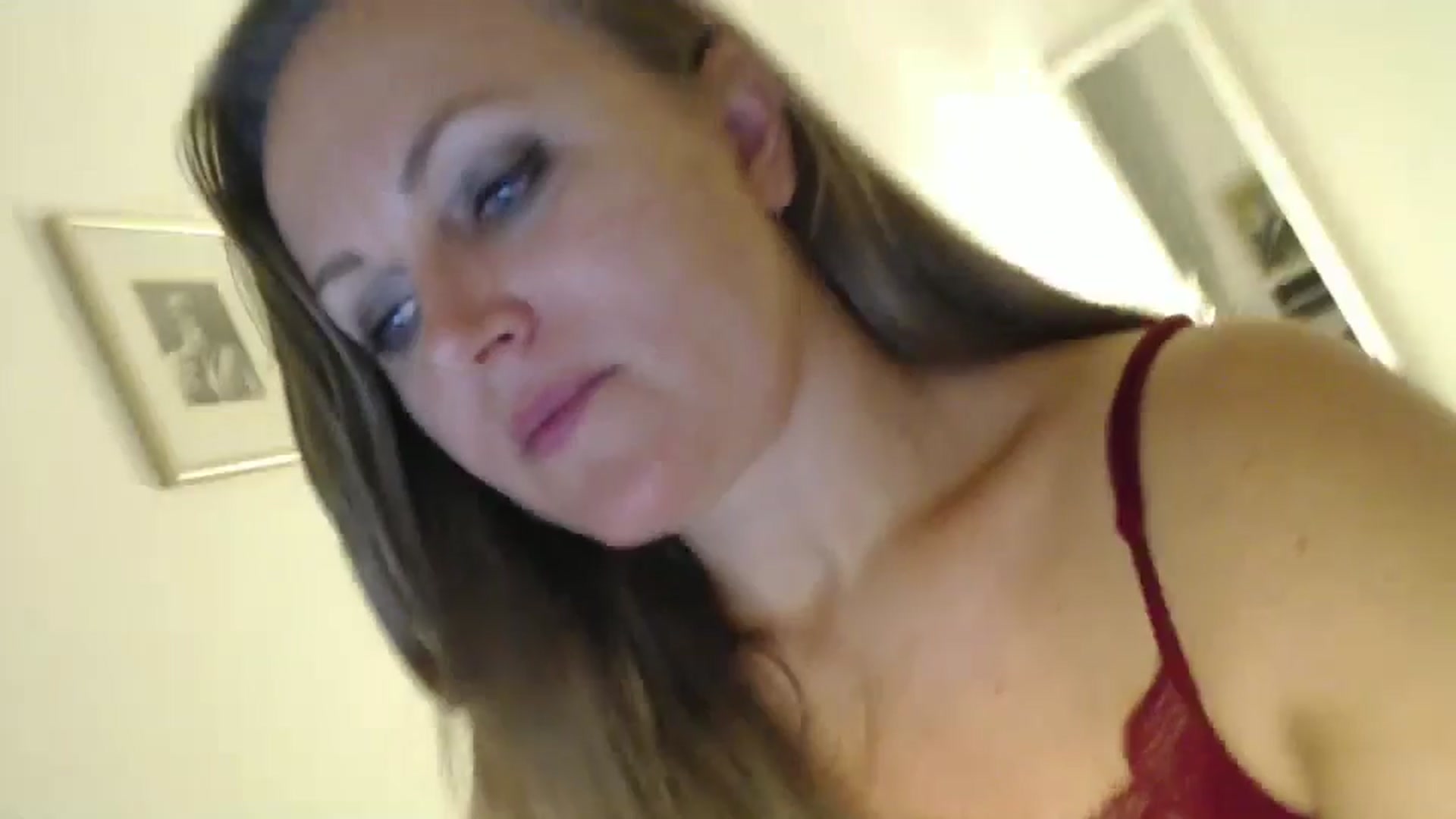 Gallery image thumbnail from JustLily's myfreecams stream on, 09/11/2024, 17:32 image 17 of 20