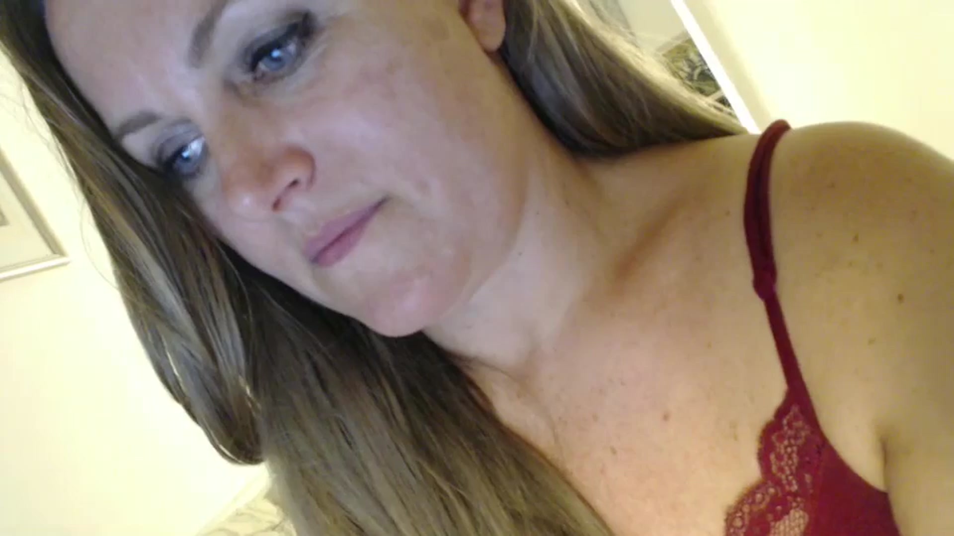 Gallery image thumbnail from JustLily's myfreecams stream on, 09/11/2024, 17:32 image 15 of 20