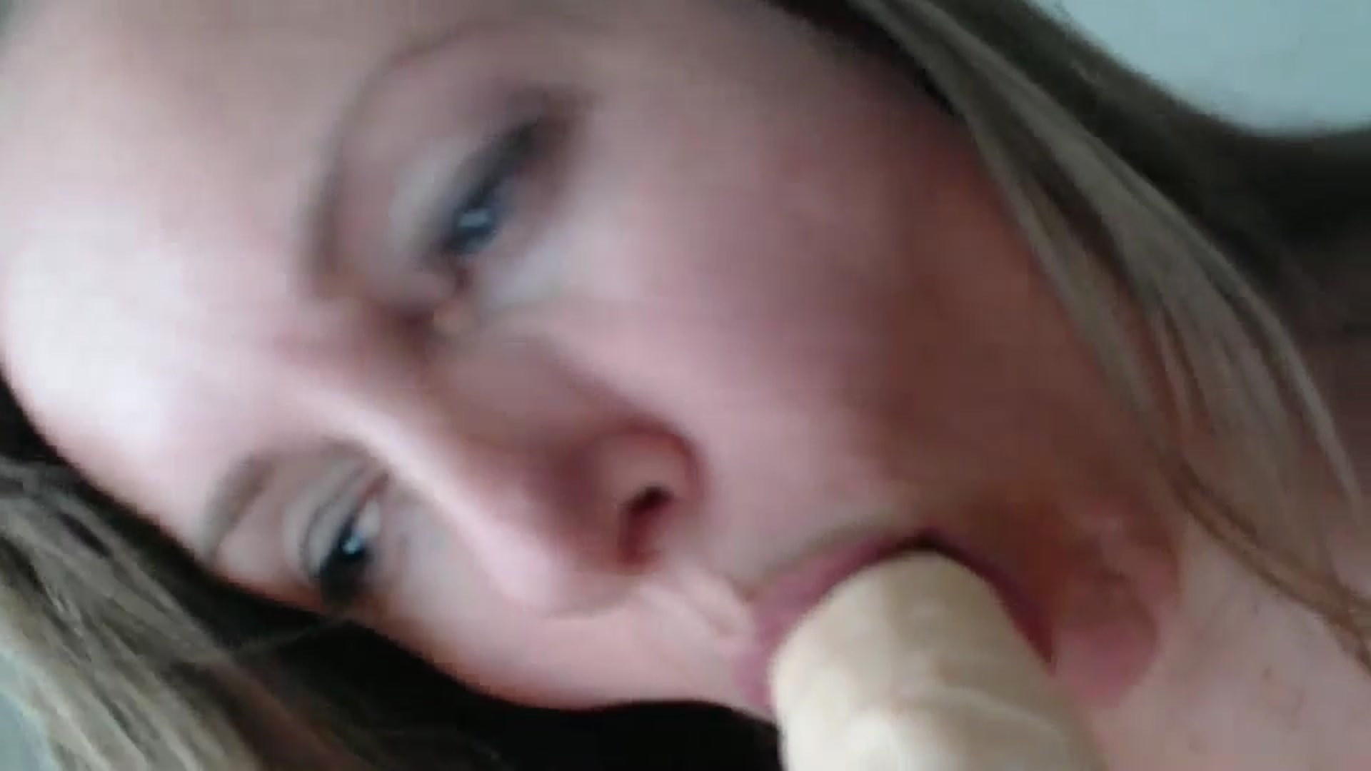 Gallery image thumbnail from JustLily's myfreecams stream on, 09/13/2024, 13:59 image 11 of 20